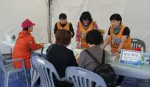 영남대병원, 금호강 바람소리길 축제 속 의료봉사