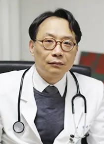 교황도 심하게 앓았던 폐렴, 노인에게 오는 ‘기침 없는 폐렴’