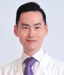 젊을수록 다발성경화증 위험도 높아