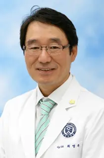 연세암병원, 비뇨기암 로봇수술 5,000례 달성...새 수술법 개발