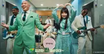 ‘우루사맨’ 차두리-MZ사원 김아영 ‘유쾌한 만남’