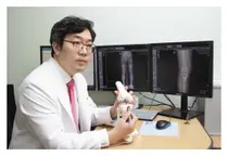 경희대병원, 골다공증이 심한 환자의 무릎 수술은 폐쇄형 절골술로도