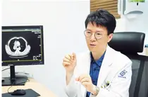 기존 항암제와 면역항암제 병용으로 4기 환자 5년 생존율 높여
