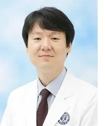 코로나19 중증 환자에 '완치자 혈장 치료' 효과 확인