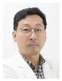 영남대병원 민호기 교수, 96세 환자 무봉합 대동맥판막치환술 성공