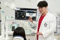 여름철 욱신거리는 잇몸 통증, ‘사랑니 주위염’ 의심