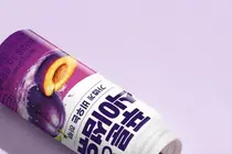 다이소에서 최초로 선보이는 푸룬주스로, 출시 8일 만에 초도물량 일시 품절로 화제