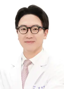 유방암 수술 후 재건, 이제는 ‘맞춤형’ 보형물부터 자가조직·로봇수술까지