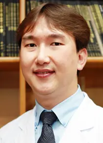 경북대병원 윤종필 교수팀,대한정형외과학회 이틀 연속 수상