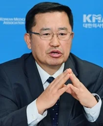 고려대 안암병원 박정율 교수, 세계의사회 의장에 당선