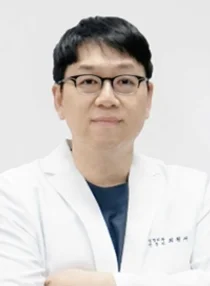 걸을 때마다 저릿한 다리, 방치하면 마비될 수도 있는 척추관협착증