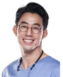 경희대치과병원 백장현 교수, 임플란트의 치료기간은 얼마나 걸릴까?