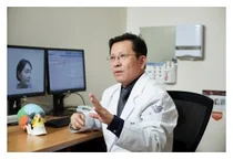 강동경희대병원, 새해·방학 맞이 눈성형 몇 살부터 하면 좋을까