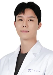 ‘침묵의 질환’ 골다공증 고위험군은 골밀도 검사로 조기 예방해야