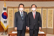 대한약사회 김대업 회장, 정세균 궁무총리와 면담 가지고 약사 현안 논의