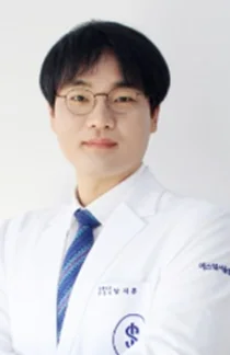 자주 삐는 발목, 겨울철 더 주의해야 하는 ‘발목 불안정’