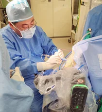 1mm 이하 오차 범위가 요구되는 고난도 수술 활용