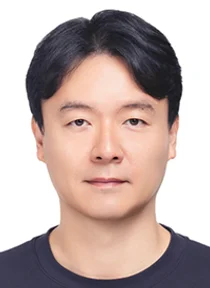 고대안암병원 봄나들이 앞둔 중장년층, 무릎 건강 점검 필요