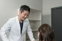 석회화건염, 갑자기 심한 어깨 통증… 어깨에 돌이 생겼다