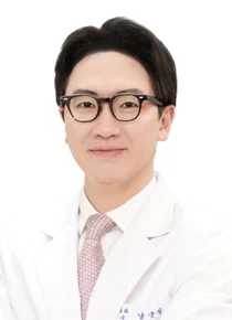 유방암 수술 후 재건, 이제는 ‘맞춤형’ 보형물부터 자가조직·로봇수술까지