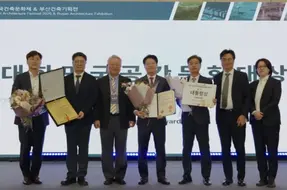 ▲유한양행 대통령상 수상 단체 사진
