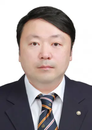 사진 : 최선은 교수(강원대학교 산림바이오소재공학과/약학박사)