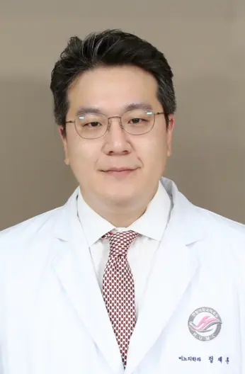 사진 :비뇨의학과 정재훈 교수