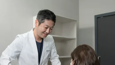 석회화건염, 갑자기 심한 어깨 통증… 어깨에 돌이 생겼다