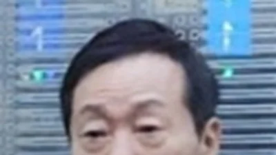 신동국 회장, 한미 주식 1727억 취득…지분 경쟁 본격화?