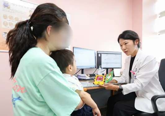 재활의학과 신현이 교수 진료사진