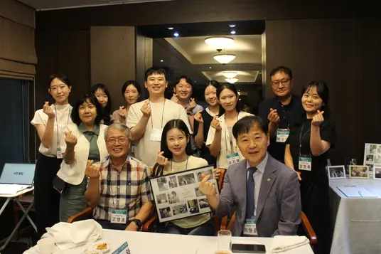 사진 2. 대한전공의협의회 의료봉사단 1기 결산보고회 단체사진