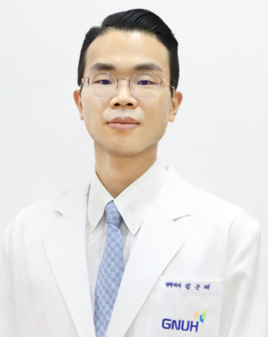 사진 : 김근태 교수