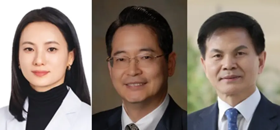 사진 왼쪽부터 : 이유선 교수 . 국윤아 명예교수, 박재현 교수