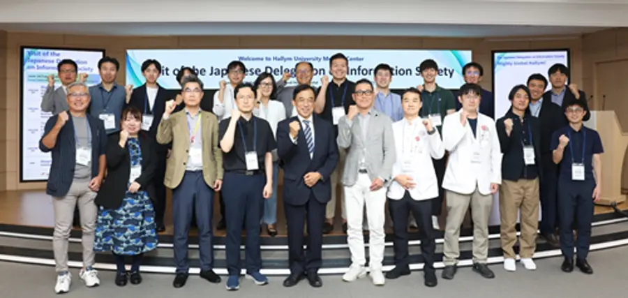 사진 : 시찰단 단체