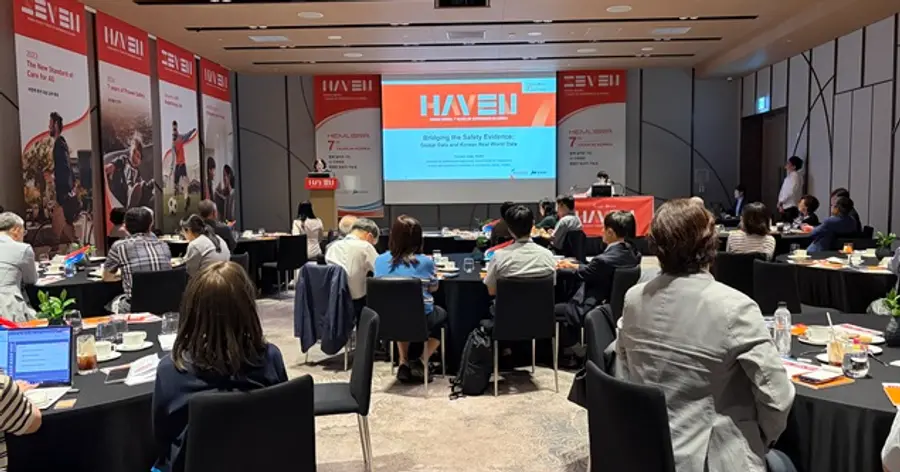 ▲JW중외제약은 지난 13일 강남구 웨스틴 조선서 국내 혈우병 치료 의료진을 대상으로 'HAVEN-SEVEN 심포지엄'을 개최했다.