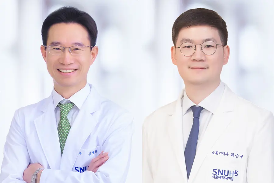 [사진 왼쪽부터] 서울대병원 순환기내과 김형관·곽순구 교수