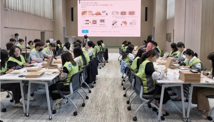 유한양행은 9일 연구소, 10일 본사, 11일 공장에서 총 101명의 임직원이 자발적으로 참여해 나눔의 의미를 더했다.