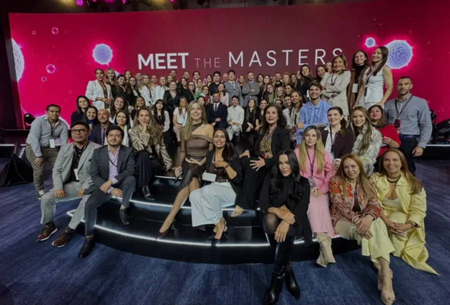 ▲콜롬비아 보고타 Hilton Bogota Corferias '2026 Meet the Master LATAM'서 참석 연자 및 관계자들이 기념 찰칵.