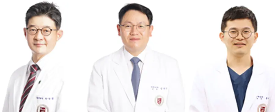 사진 : (좌측부터)고려대학교 안암병원 정형외과 한승범, 구로병원 정형외과 김상민, 안암병원 정형외과 홍석하 교수.