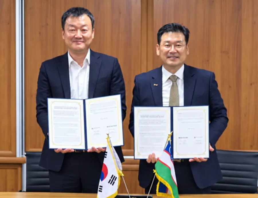 사진 : 부하라주 교육청 협약체결